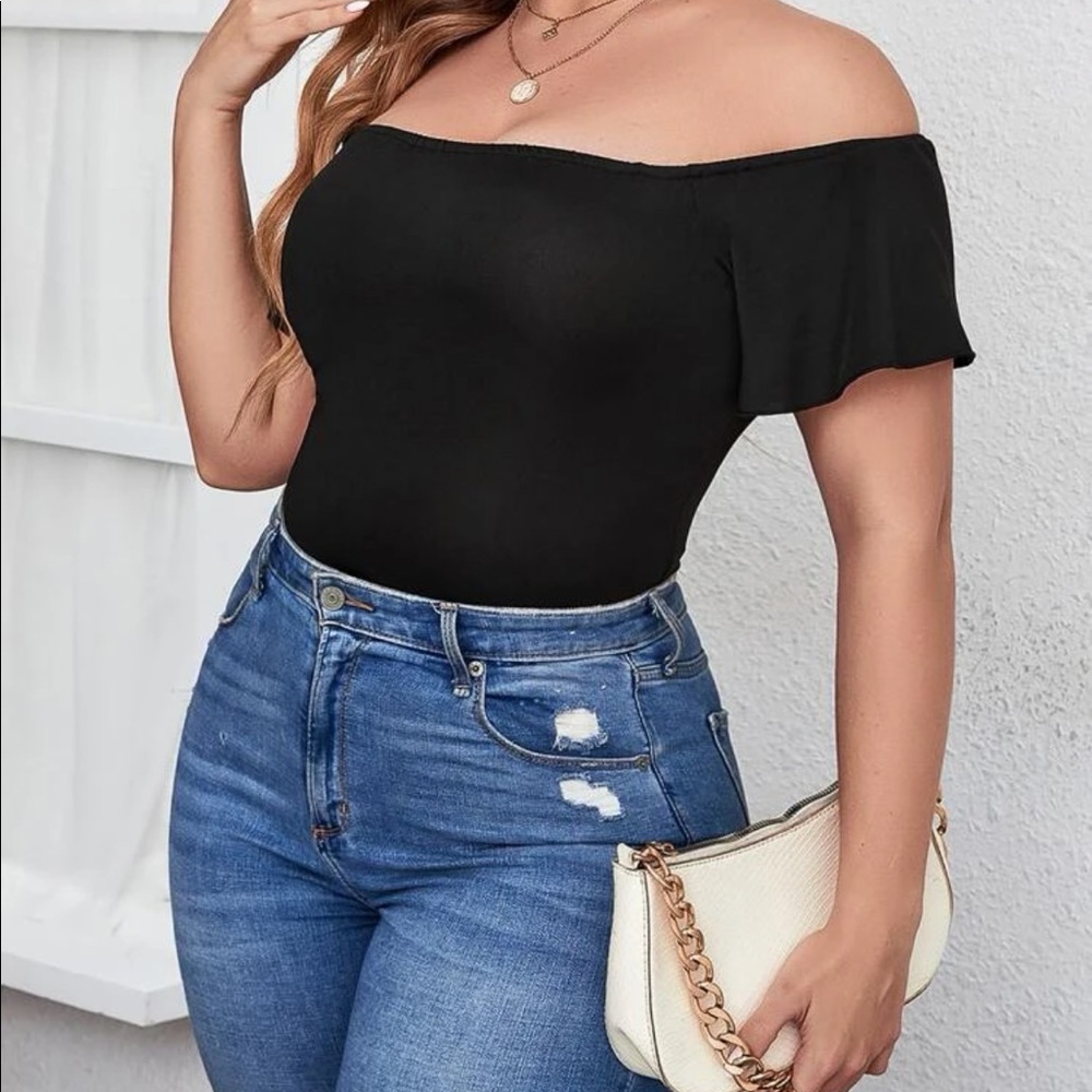 Streachy y body suit plus sizes